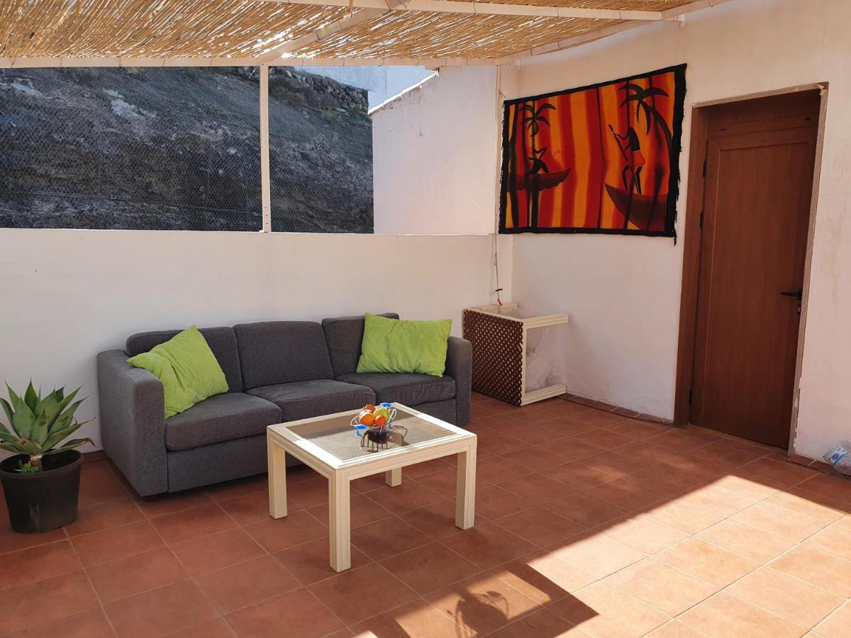 Апартаменты Penthouse De Roca In Poblado Marinero Акантиладо-де-Лос-Хигантес Экстерьер фото