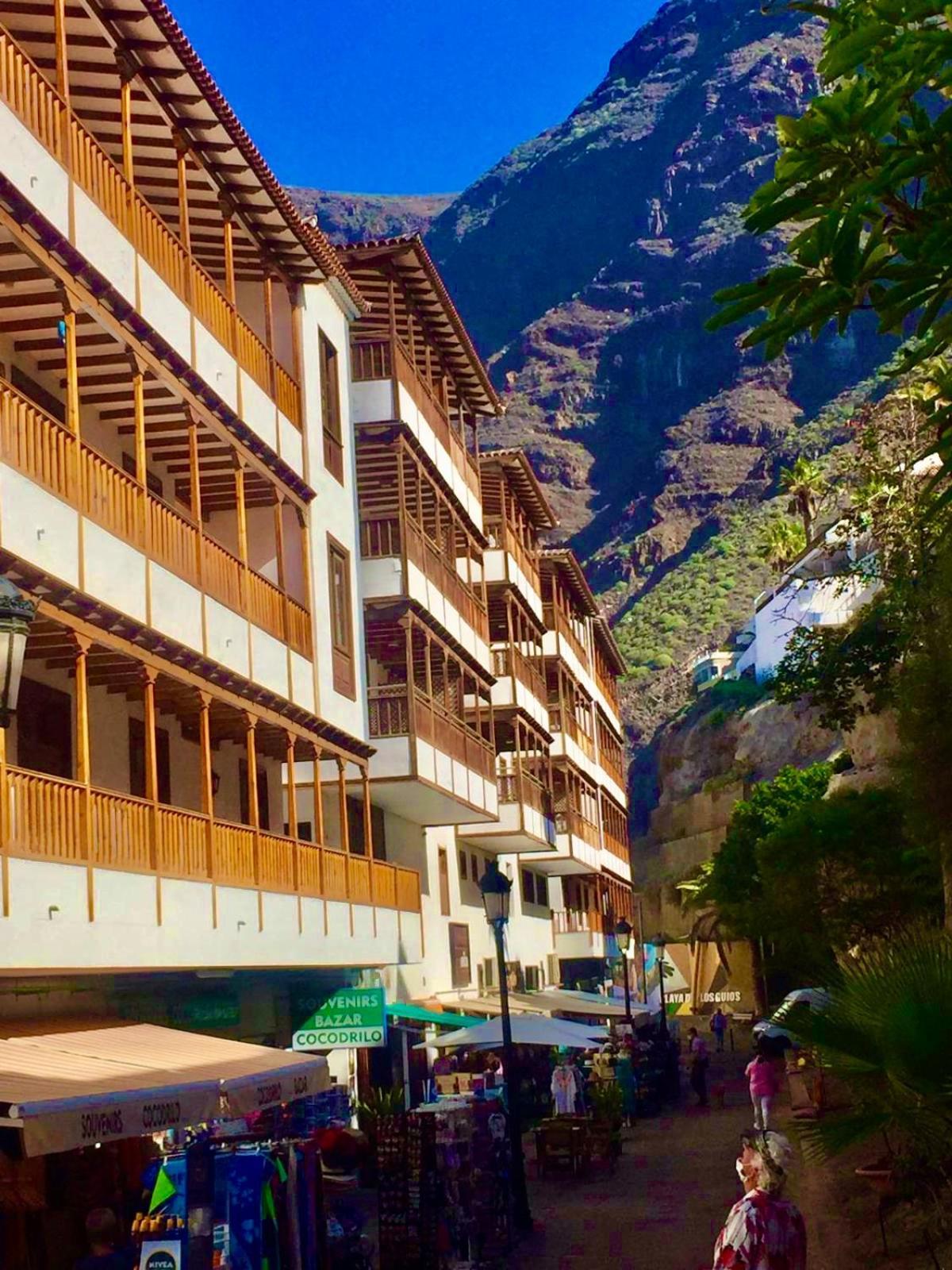 Апартаменты Penthouse De Roca In Poblado Marinero Акантиладо-де-Лос-Хигантес Экстерьер фото